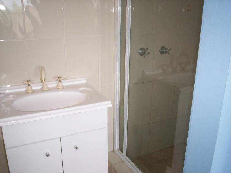 7/14 TE PETERS DR, Broadbeach Waters QLD 4218