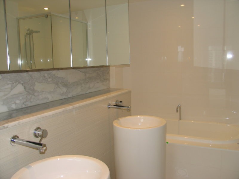 Broadbeach QLD 4218