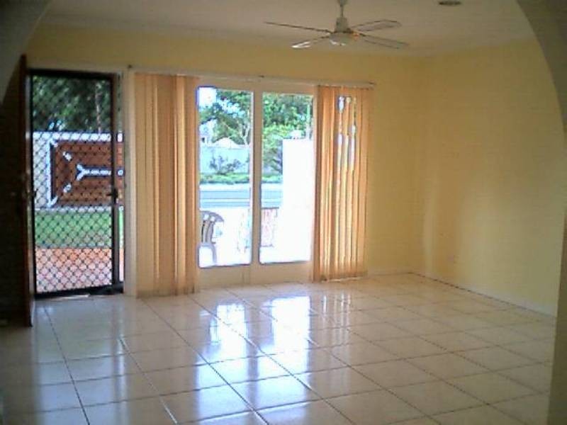 Broadbeach Waters QLD 4218