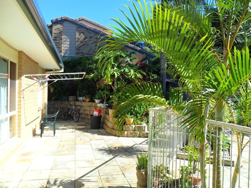 17 Everest St, Southport QLD 4215