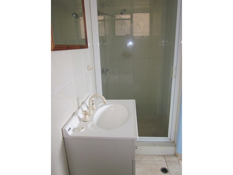 Broadbeach Waters QLD 4218