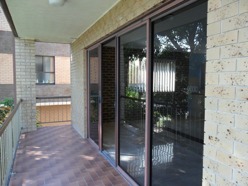 Broadbeach Waters QLD 4218