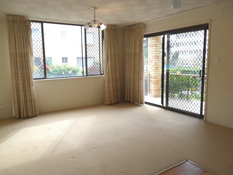 137 OLD BURLEIGH RD, Broadbeach QLD 4218