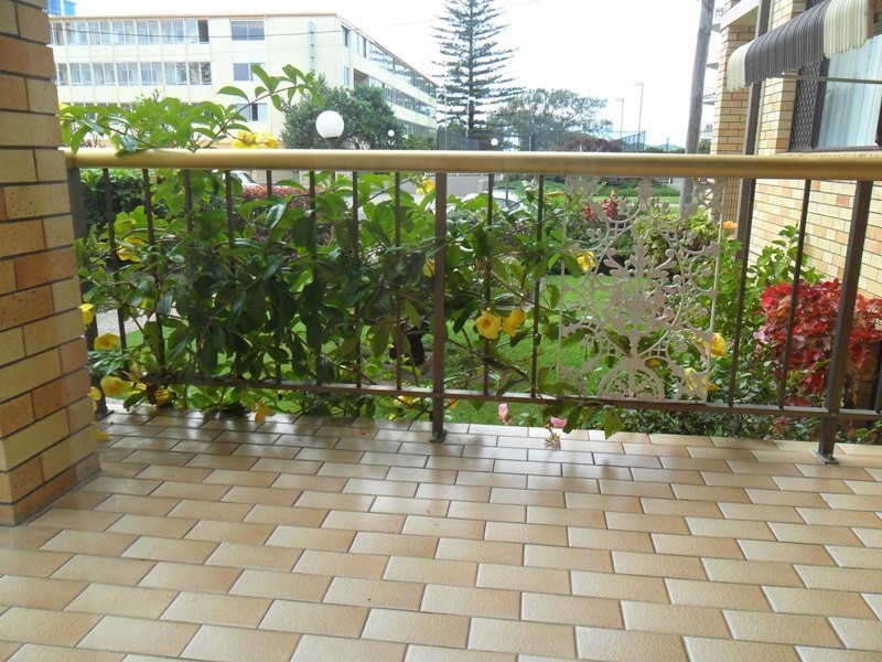 137 OLD BURLEIGH RD, Broadbeach QLD 4218