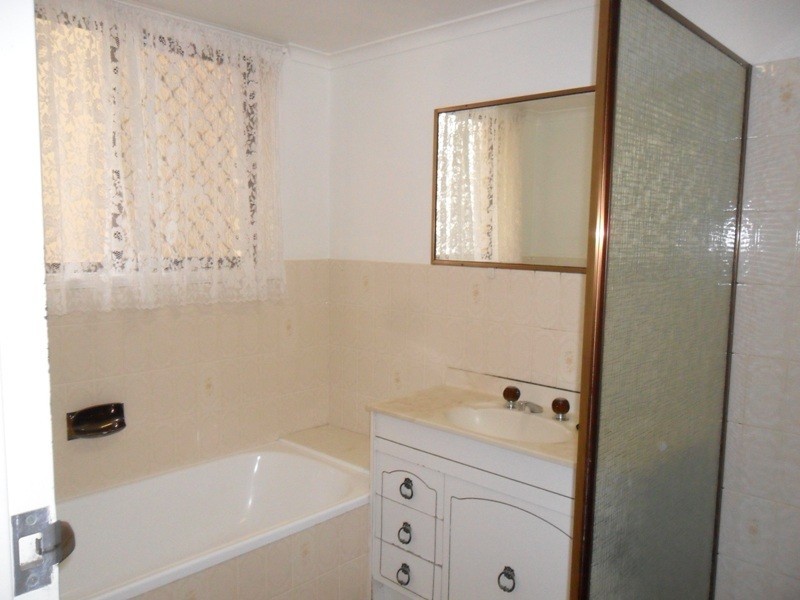 137 OLD BURLEIGH RD, Broadbeach QLD 4218