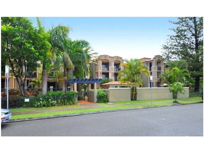 38 petrel ave, Mermaid Beach QLD 4218