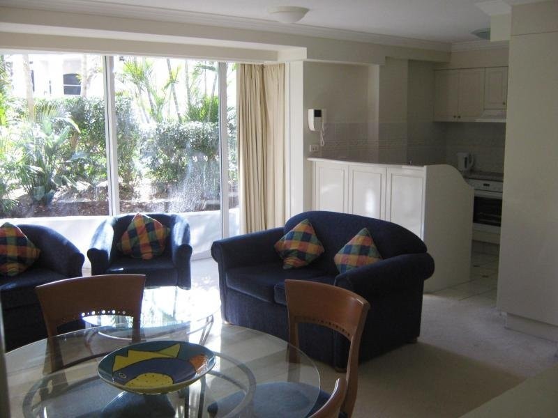 Broadbeach QLD 4218