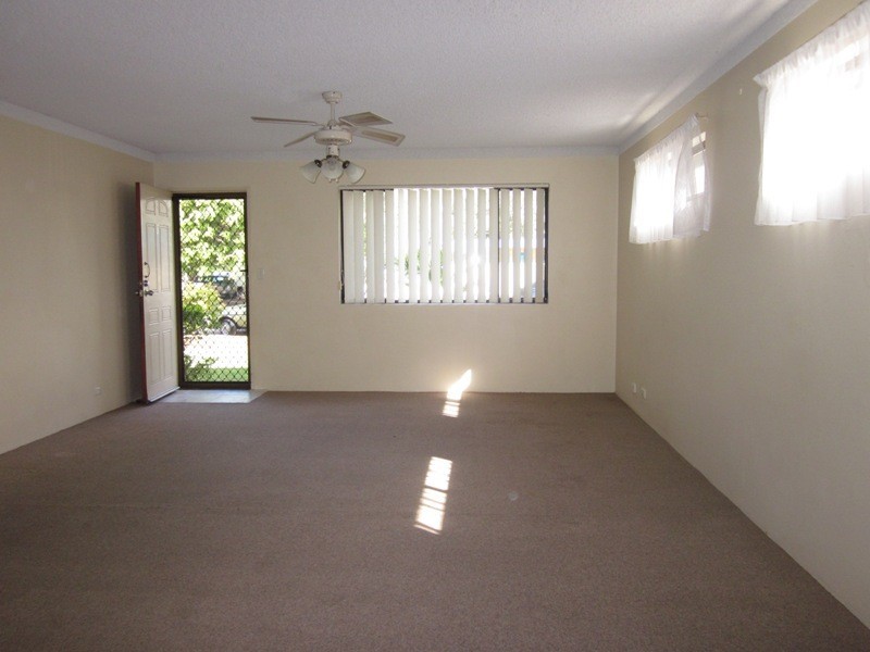 1/3 ROPE CRT, Mermaid Waters QLD 4218