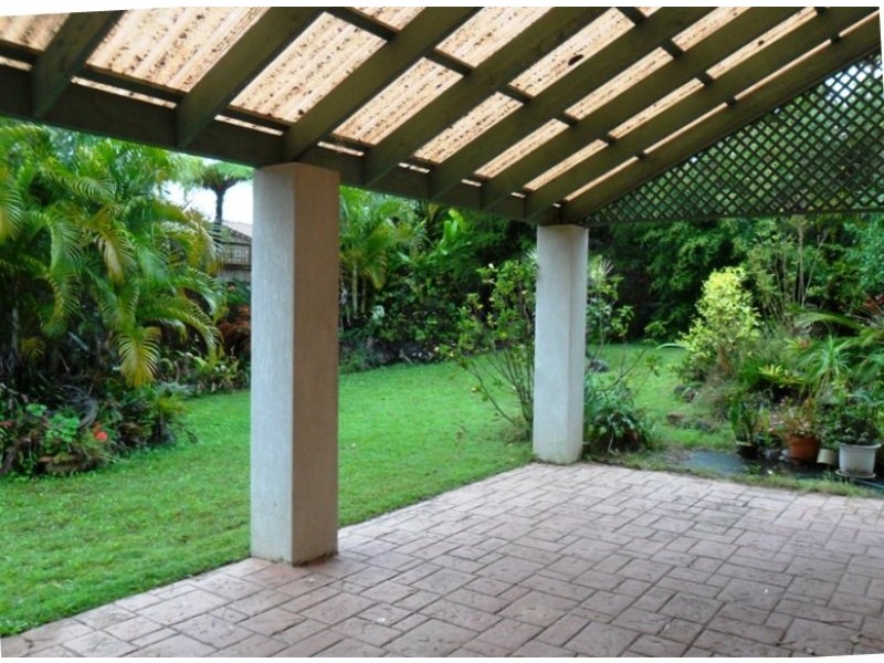 6 KENSINGTON ST, Robina QLD 4226