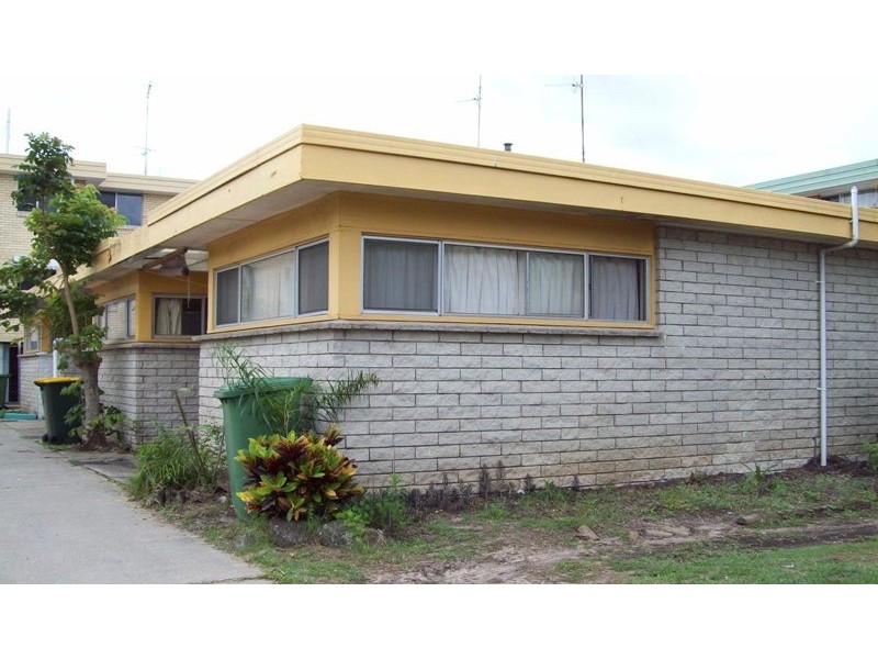 2/18 LEONARD AVE, Surfers Paradise QLD 4217