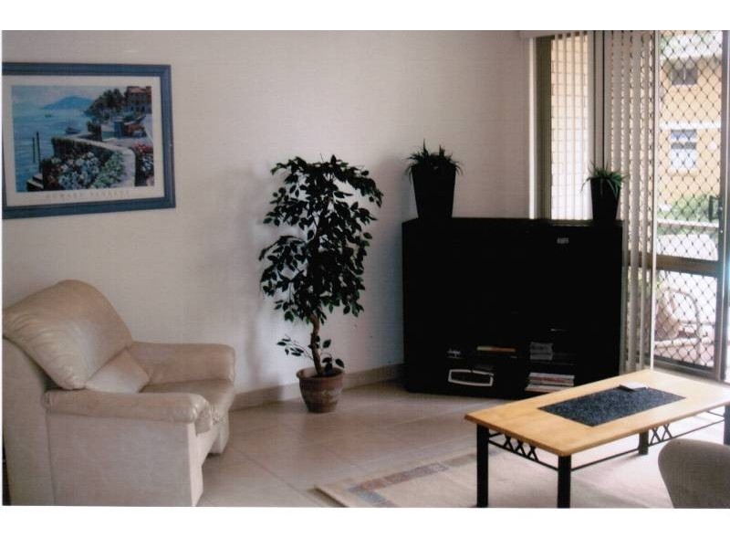 8/29 OLD BURLEIGH RD, Surfers Paradise QLD 4217