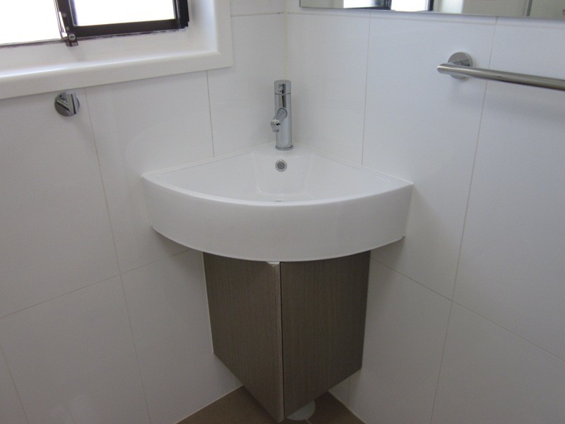 225B SUNSHINE PARADE, Mermaid Waters QLD 4218