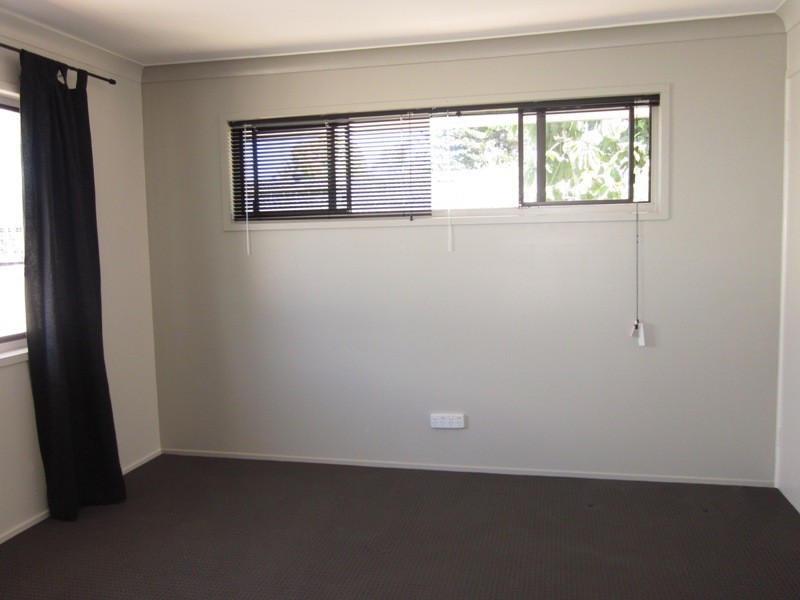 225B SUNSHINE PARADE, Mermaid Waters QLD 4218