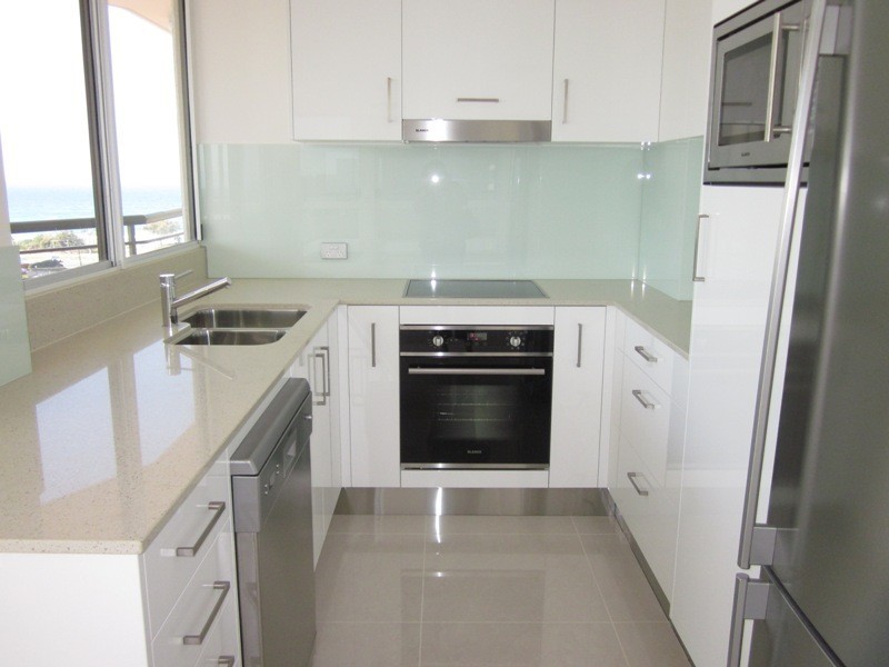Broadbeach QLD 4218