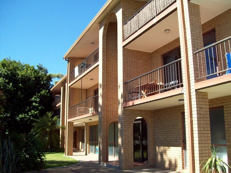 3/14 TE PETERS DR, Broadbeach Waters QLD 4218