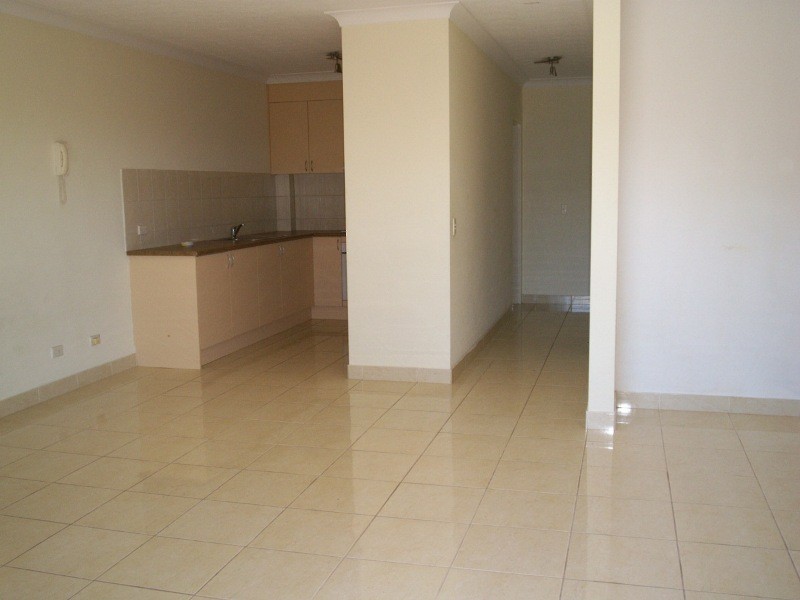 3/14 TE PETERS DR, Broadbeach Waters QLD 4218