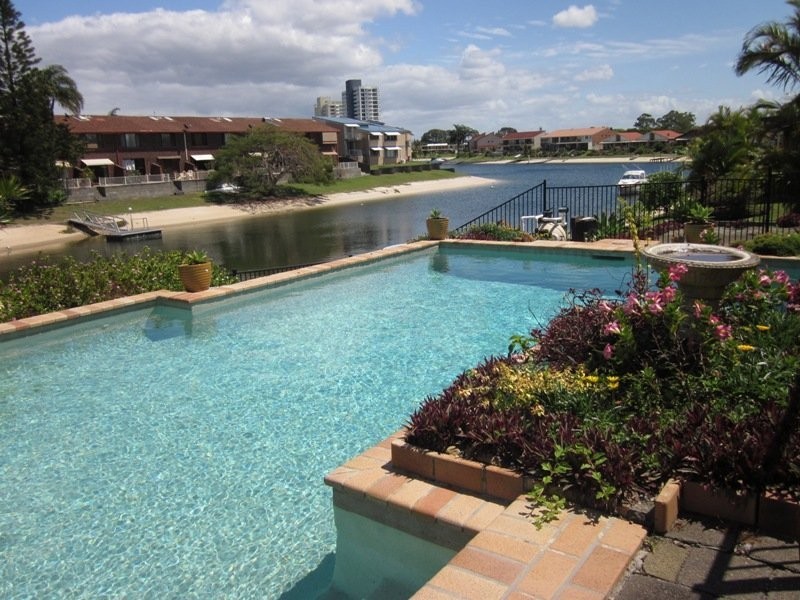 Mermaid Waters QLD 4218