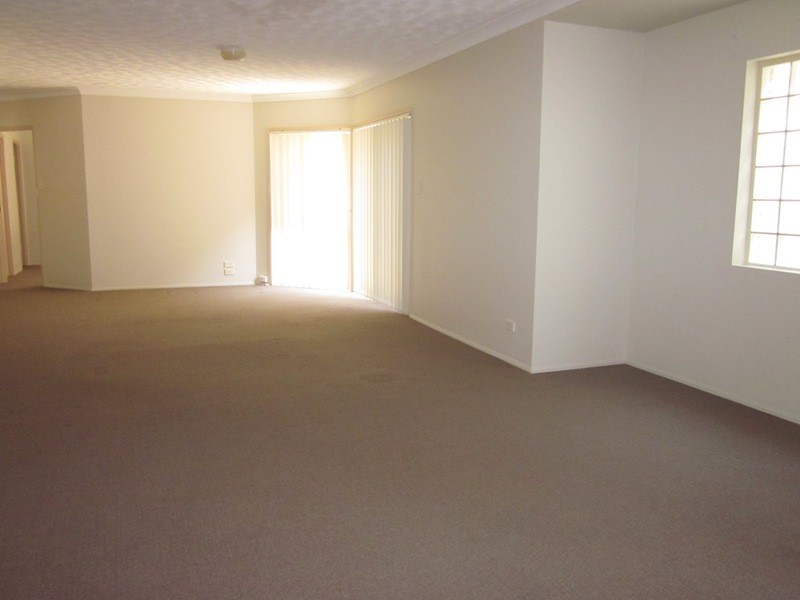 1/102 ALBATROSS AVE, Mermaid Beach QLD 4218