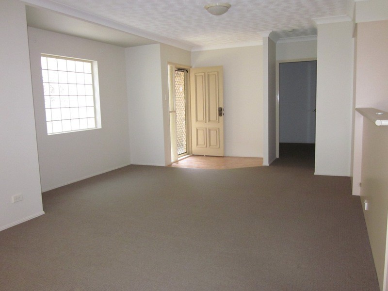 1/102 ALBATROSS AVE, Mermaid Beach QLD 4218