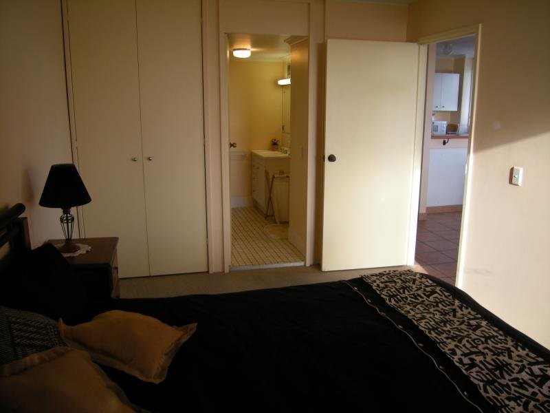 Clear Island Waters QLD 4226