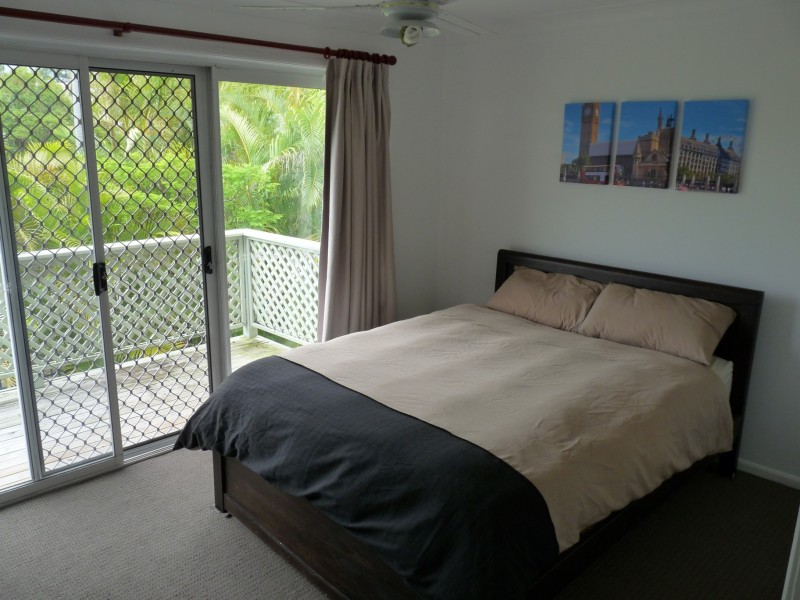 45/215 COTTESLOE DR, Mermaid Waters QLD 4218