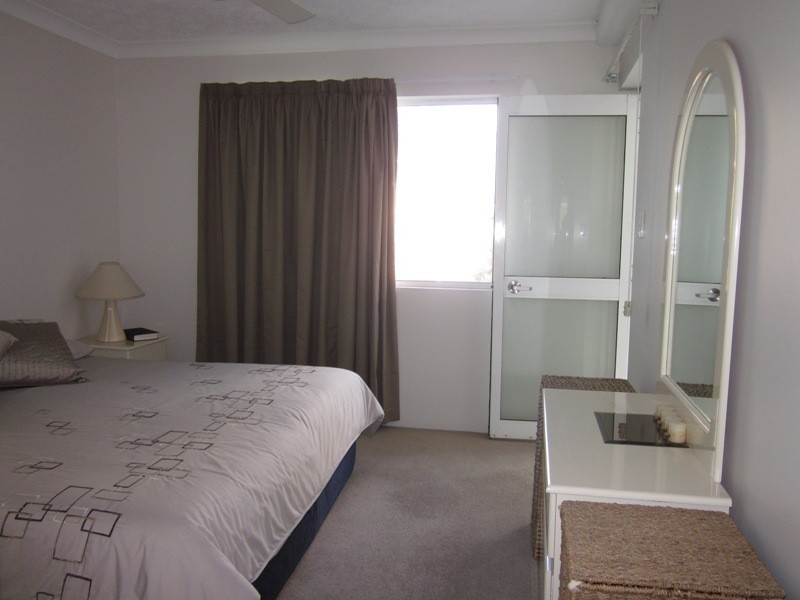 Broadbeach QLD 4218