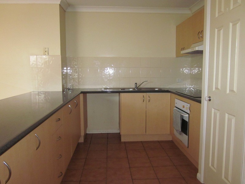 26 WILTSHIRE DR, Mudgeeraba QLD 4213
