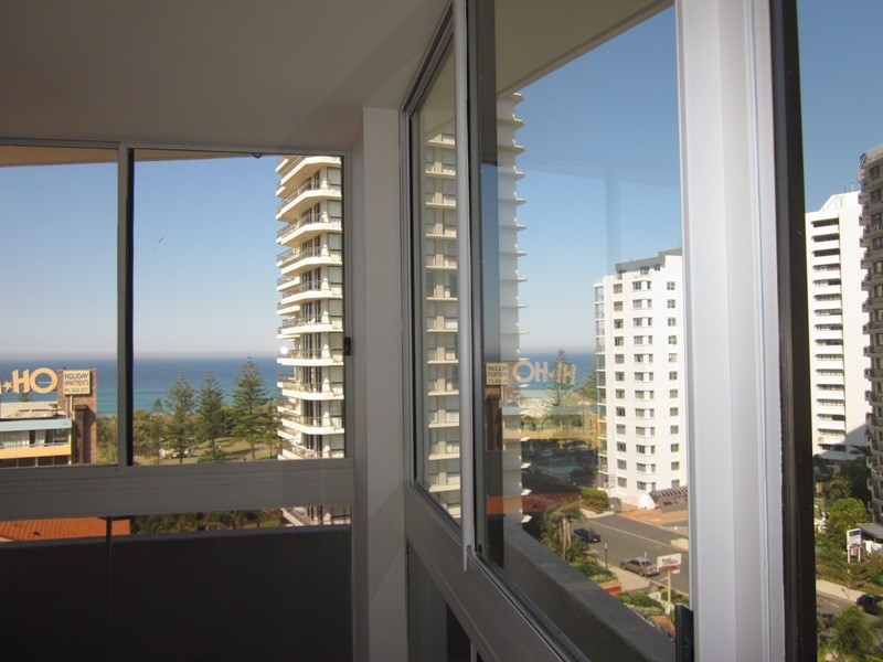 Broadbeach QLD 4218