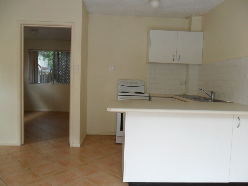 3/11 LEONARD AVE, Surfers Paradise QLD 4217