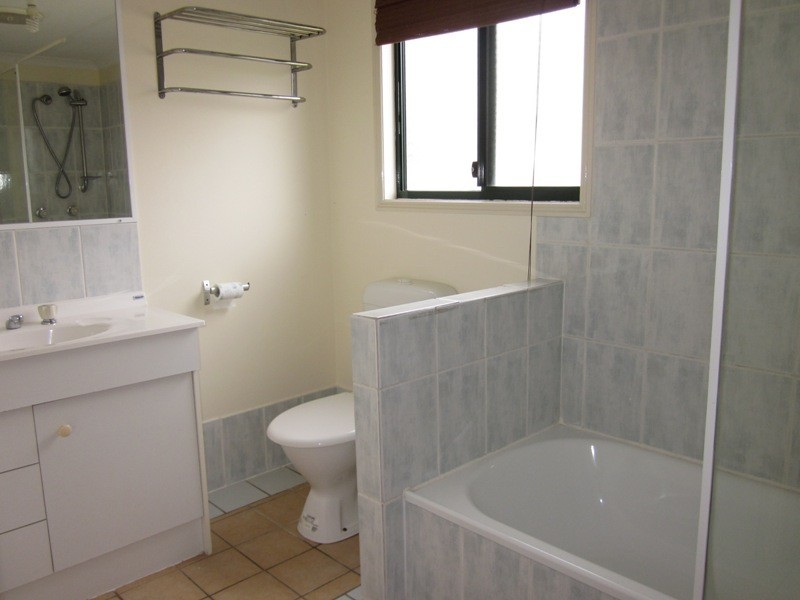 38 BARDS CRT, Nerang QLD 4211