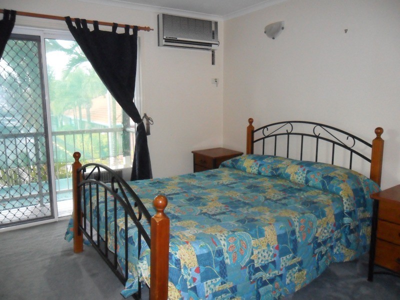 29/16 CRESCENT AVE, Mermaid Beach QLD 4218