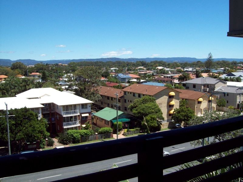 3/2059 GOLD COAST HWY, Miami QLD 4220