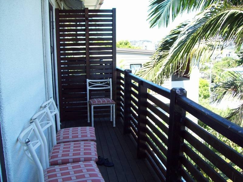 3/2059 GOLD COAST HWY, Miami QLD 4220