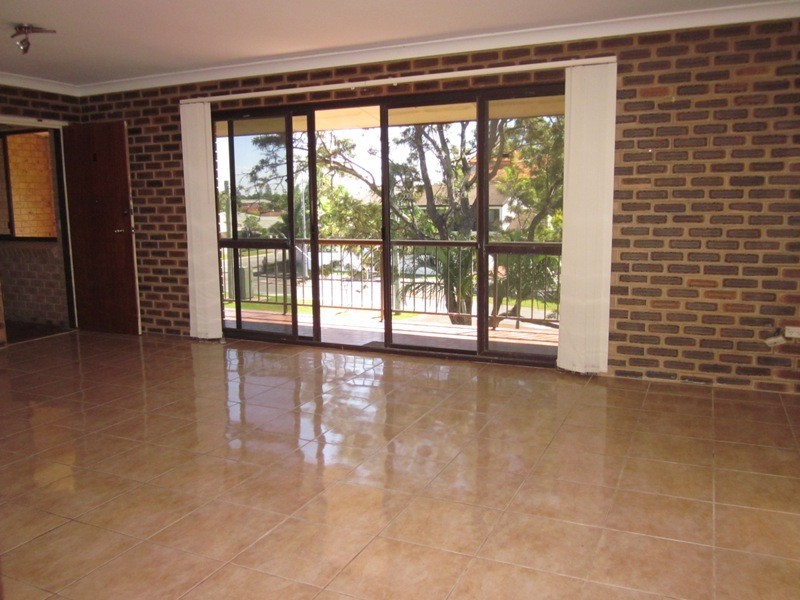 5/14 TE PETERS DR, Broadbeach Waters QLD 4218