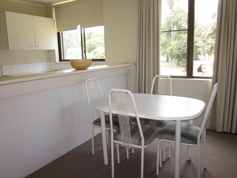 Clear Island Waters QLD 4226