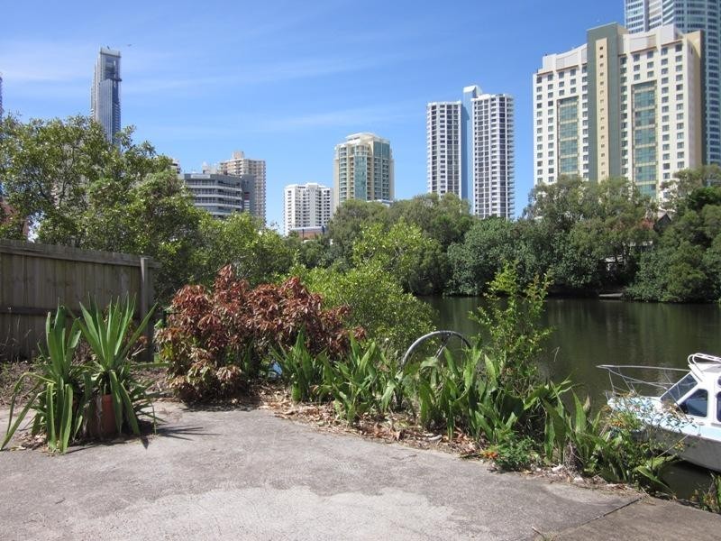 49 PARADISE ISLAND, Surfers Paradise QLD 4217