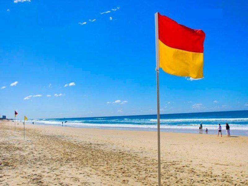 182 HEDGES AVE, Mermaid Beach QLD 4218