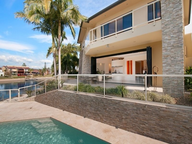 Broadbeach Waters QLD 4218