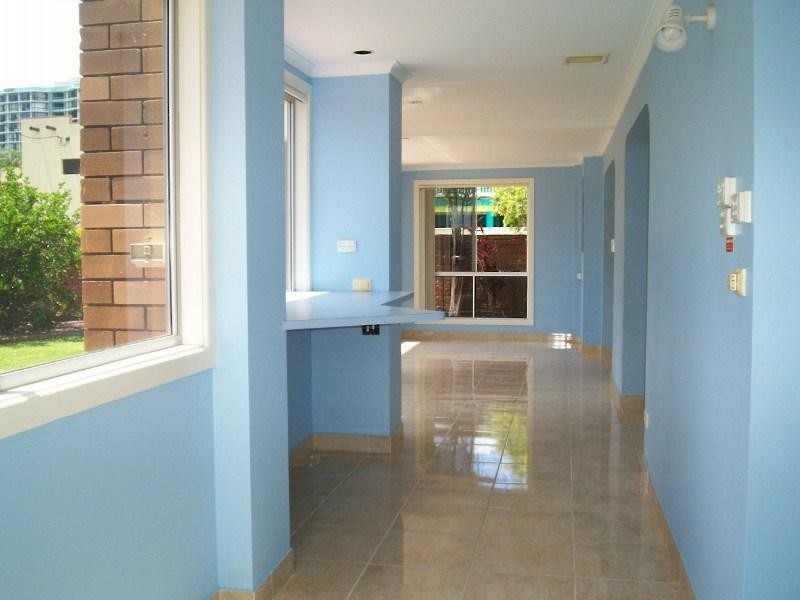 1/35 WATSON ESPLANADE, Surfers Paradise QLD 4217