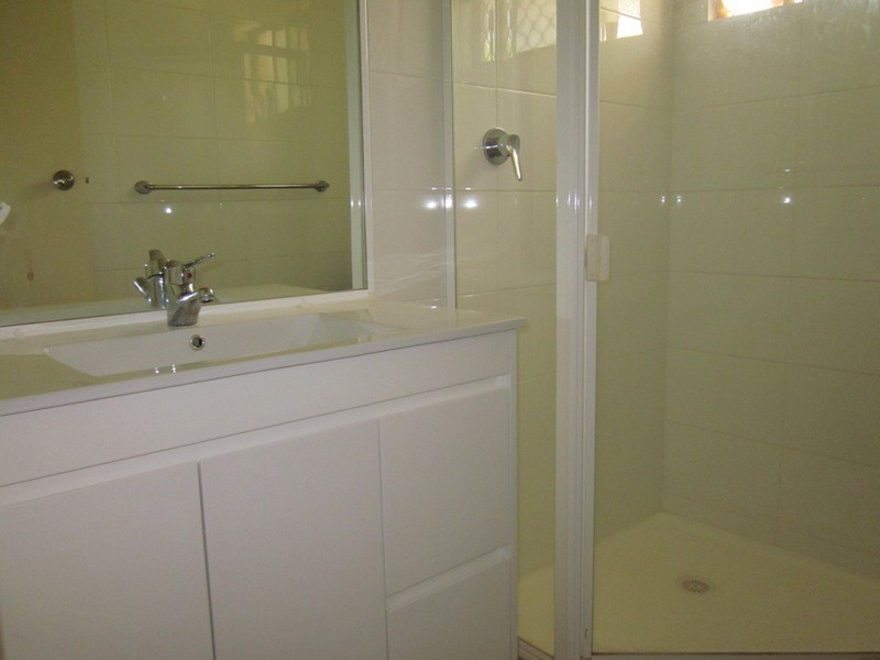 2/73 DOLPHIN AVE, Mermaid Beach QLD 4218