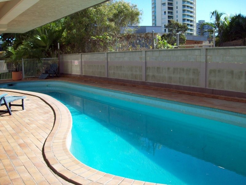 29 OLD BURLEIGH RD, Surfers Paradise QLD 4217