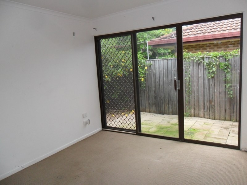 53 BUNDALL RD, Bundall QLD 4217