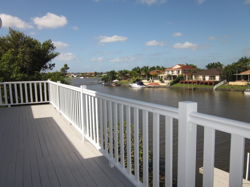 41 SALTWATER DR, Helensvale QLD 4212