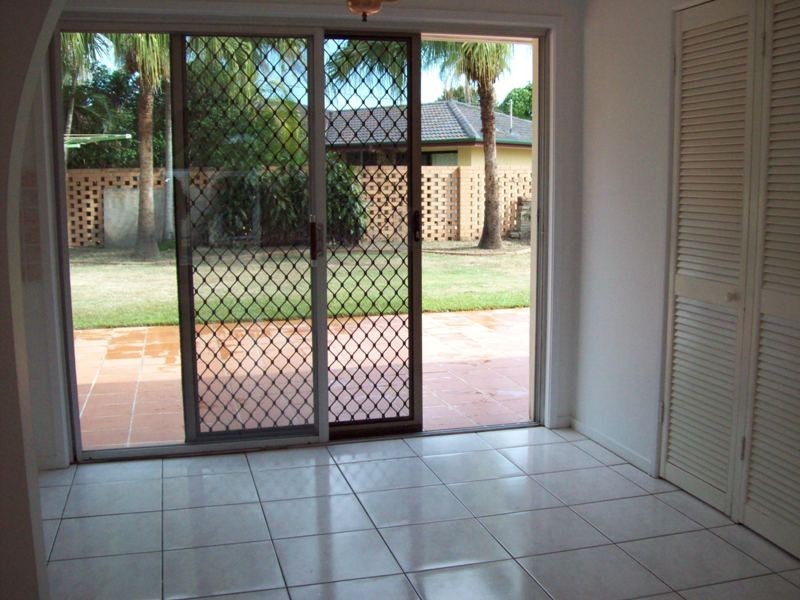 72 MONACO ST, Surfers Paradise QLD 4217