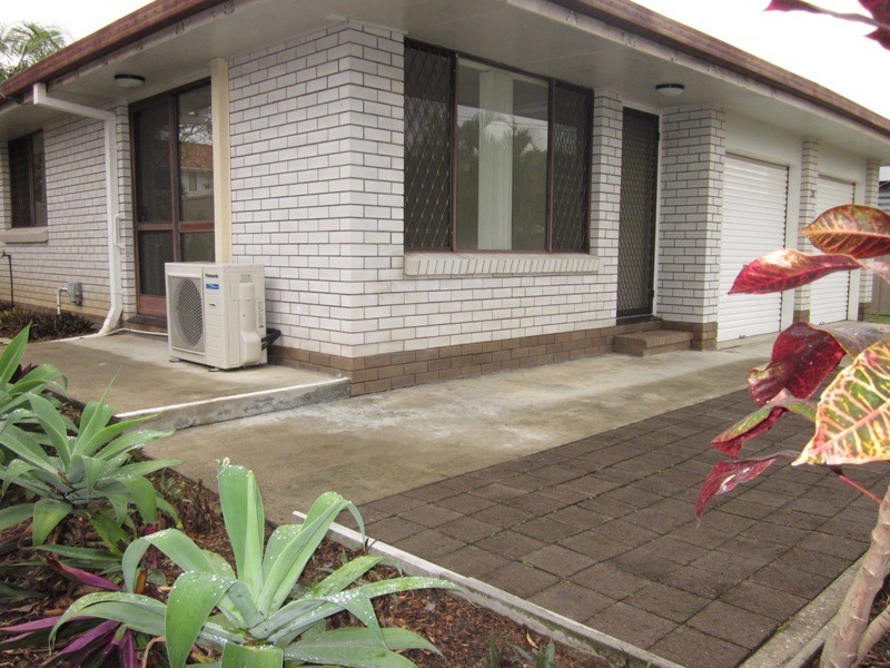 23 ALEC AVE, Mermaid Waters QLD 4218