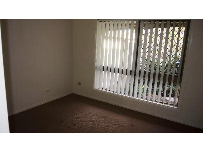 1/12 KOOMOOLOO CRT, Mermaid Waters QLD 4218