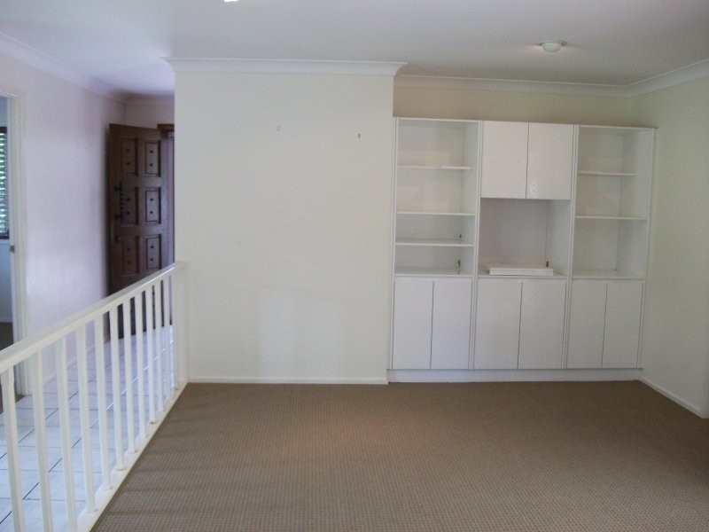 32 WALKER DR, Worongary QLD 4213