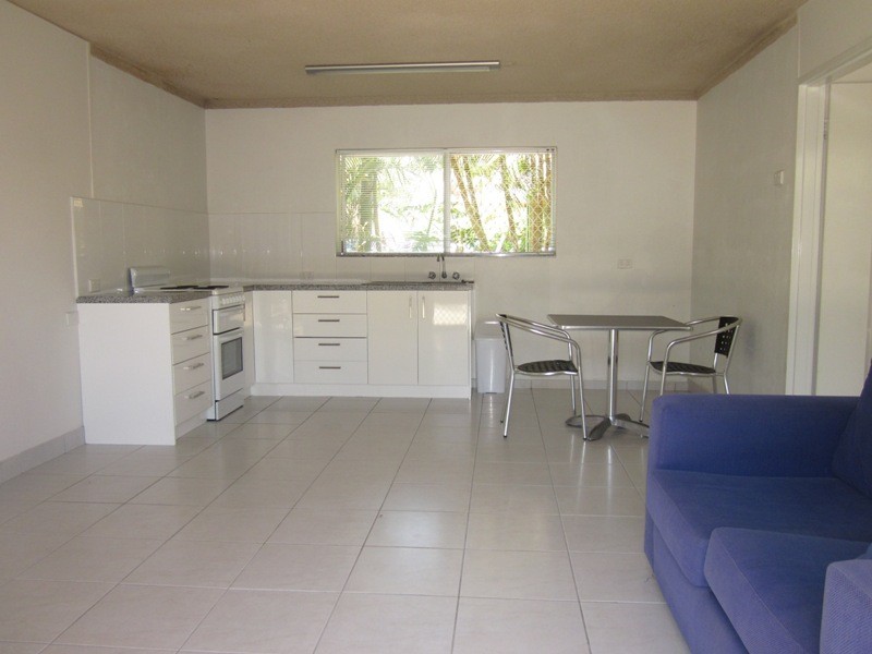 3/1947 GOLD COAST HWY, Burleigh Heads QLD 4220