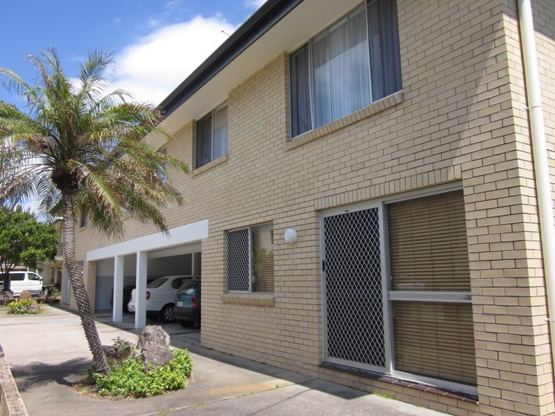 198 Hedges ave, Mermaid Beach QLD 4218