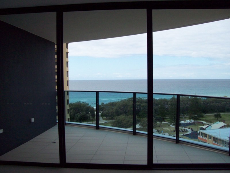 1 ORACLE BLVD, Broadbeach QLD 4218